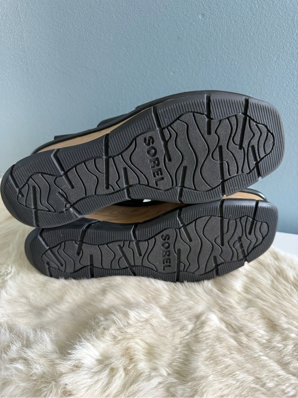 Sorel Women’s Joanie III Ankle Strap Leather Faux Wood Sandals